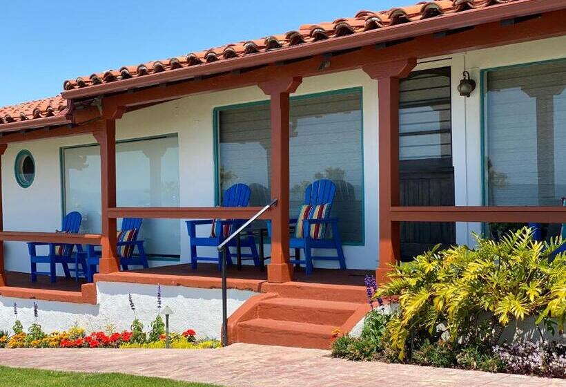 جناح غرفتين نوم, Beachcomber Inn