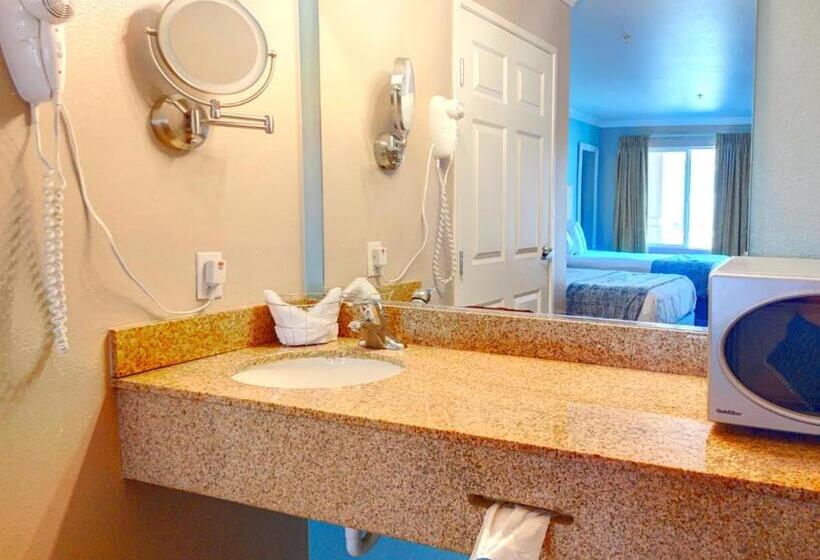 غرفه قياسيه سريرين مزدوجين, Dune Surfer Inn