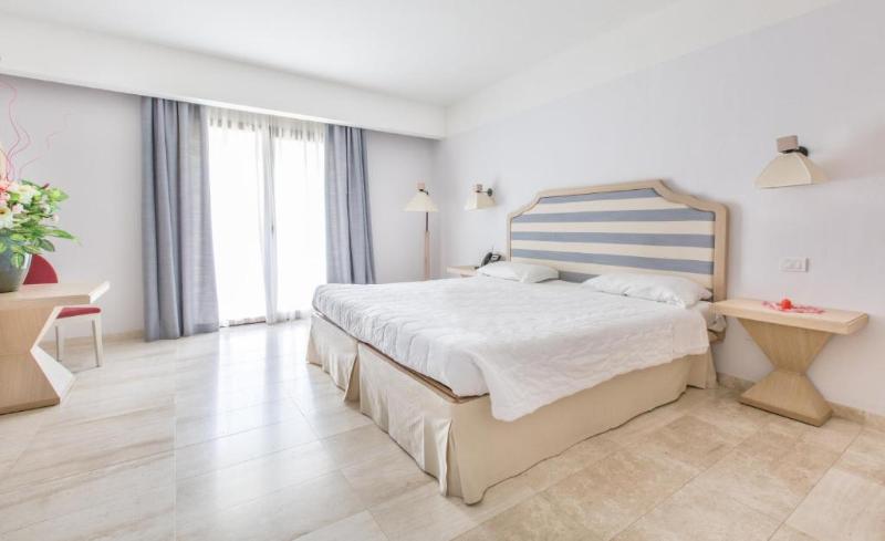 コンフォートトリプルルーム, Grande Baia Resort & Spa