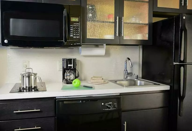 スタンダードスタジオ, Candlewood Suites Denver Northeast   Brighton, An Ihg