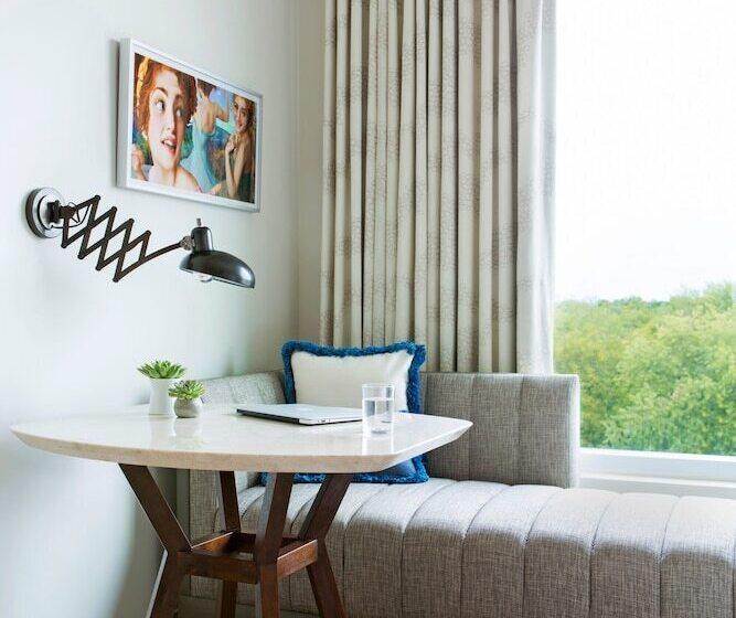 اتاق لوکس, 21c Museum Hotel Bentonville   Mgallery