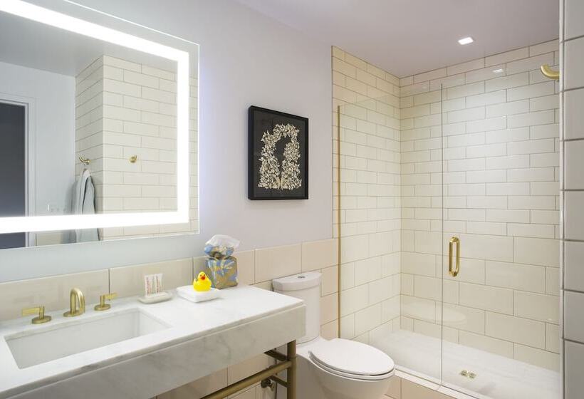 اتاق لوکس, 21c Museum Hotel Bentonville   Mgallery