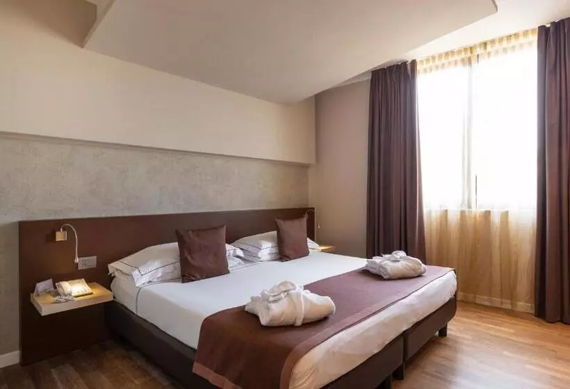 スーペリアトリプルルーム, Airporthotel Verona Congress & Relax
