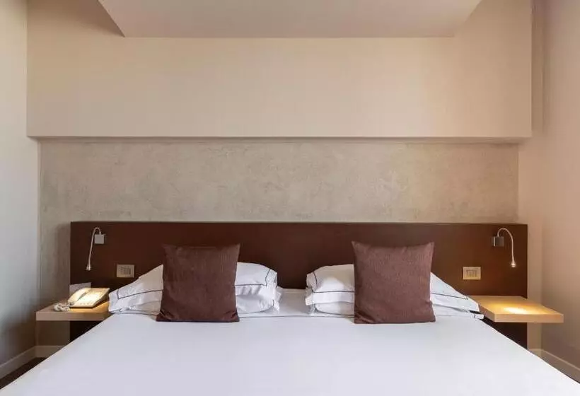 コネクティングルーム（家族用）。, Airporthotel Verona Congress & Relax