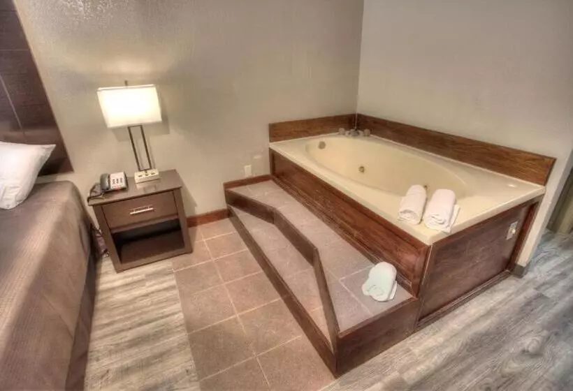 デラックススイート, Budgetel Inn And Suites Plus Helen