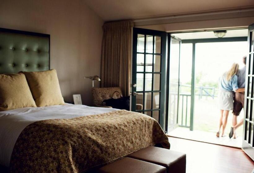 Дом 1 Спальня, Castle Hill Inn