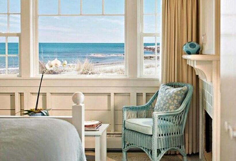 Номер Стандарт, Castle Hill Inn