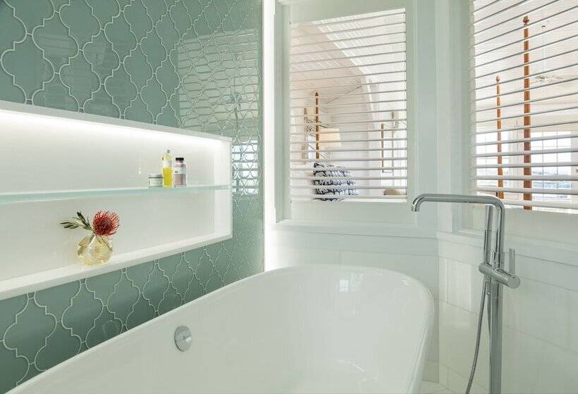 Дом 1 Спальня, Castle Hill Inn