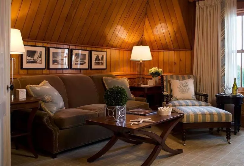 スイート, Castle Hill Inn