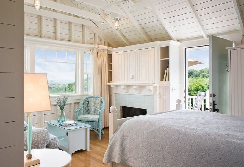 Номер Стандарт, Castle Hill Inn