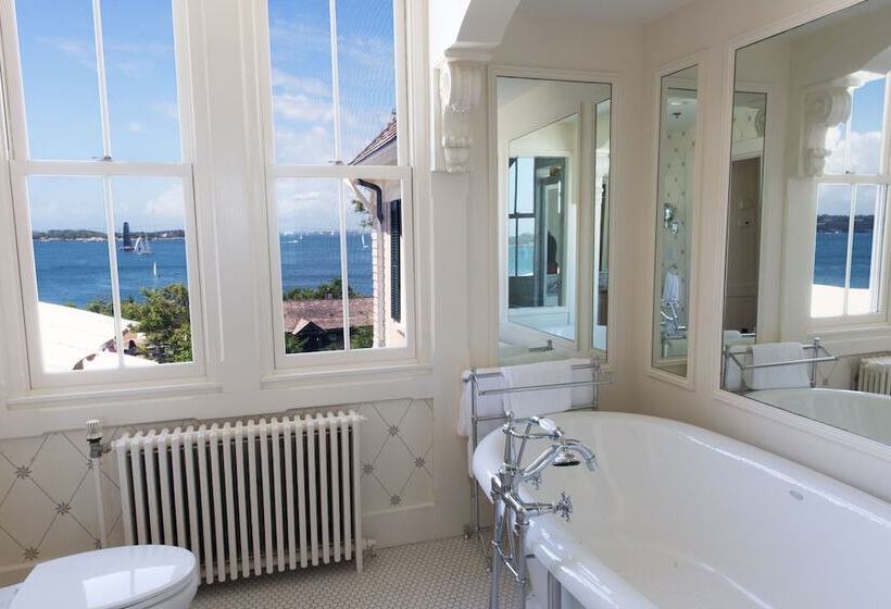 Номер Стандарт, Castle Hill Inn