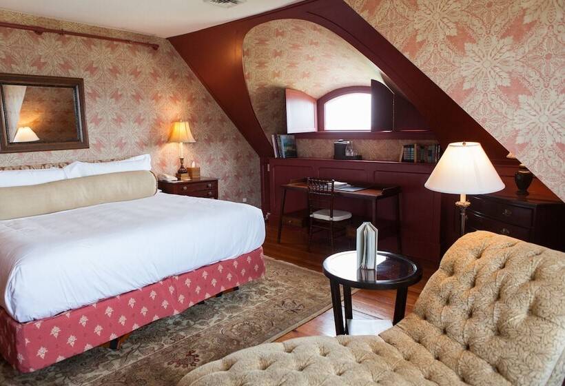 Номер Стандарт, Castle Hill Inn