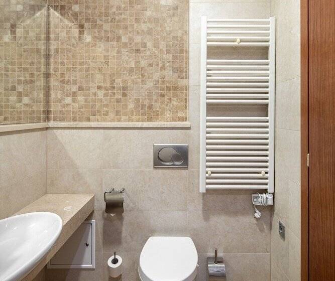 اتاق استاندارد, City