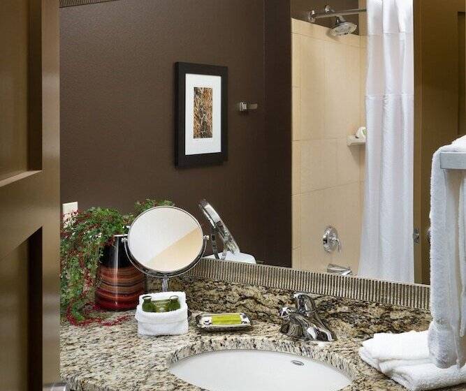 غرفة ديلوكس, Clubhouse Hotel And Suites