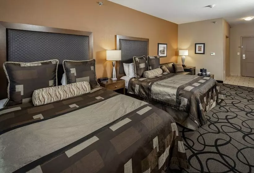 デラックスルーム, Clubhouse Hotel And Suites