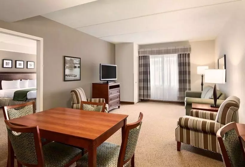 身障者適用スイートルーム, Country Inn & Suites By Radisson, Buffalo South I90, Ny