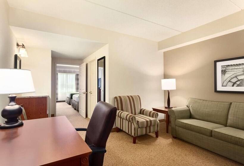 Люкс, Country Inn & Suites By Radisson, Buffalo South I90, Ny