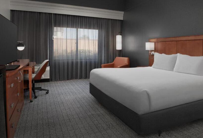 스탠다드 룸 킹사이즈 침대, Courtyard By Marriott Panama City