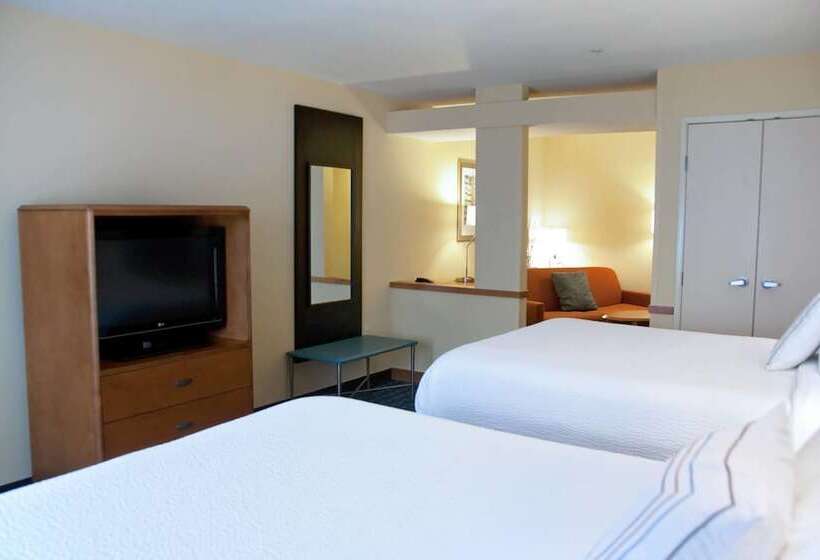 جناح, Fairfield Inn & Suites Ames