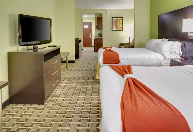 スイート, Holiday Inn Express & Suites Cross Lanes, An Ihg