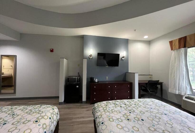 جناح, Hometowne Studios & Suites Washington