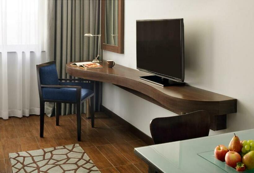 1 Bedroom Apartment, Mövenpick Hotel Apartments Al Mamzar Dubai