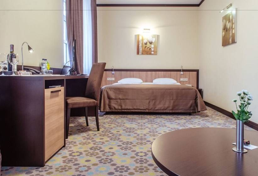 اتاق کلاسیک, Park Hotel Golosievo