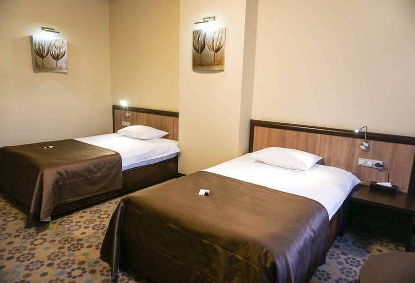 חדר קלאסי, Park Hotel Golosievo