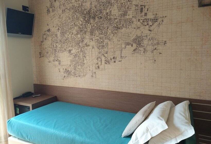 标准单人间, Park Hotel Meublé