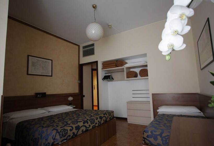 اتاق استاندارد سه نفره, Park Hotel Meublé