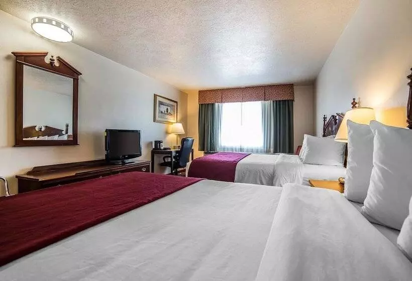 ２ダブルベッドのスタンダードルーム, Quality Inn Evanston Near Wyoming Downs