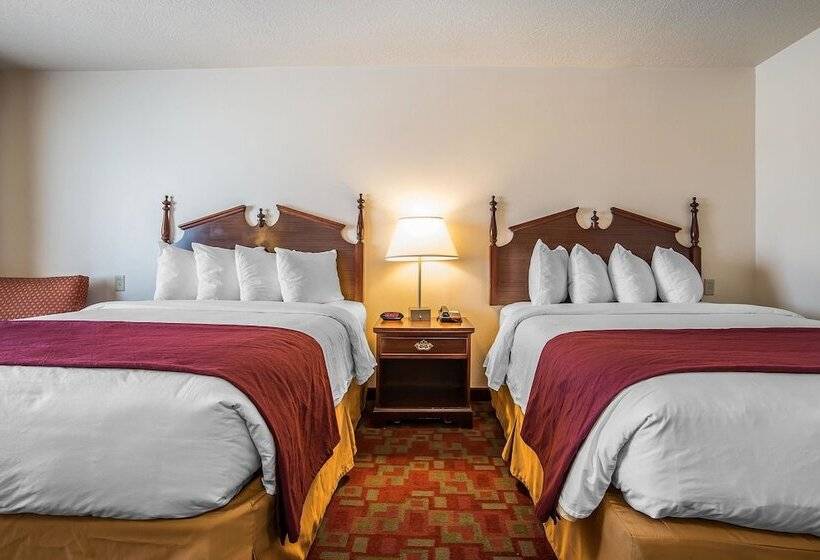 2ダブルベッドのスタンダードルーム, Quality Inn Evanston Near Wyoming Downs