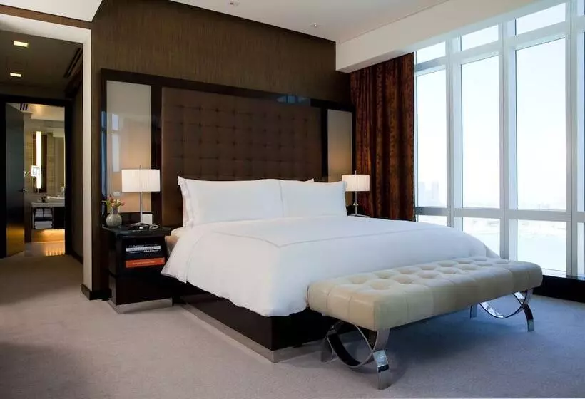エクゼクティブスイート２ベッドルーム, Rosewood  Abu Dhabi