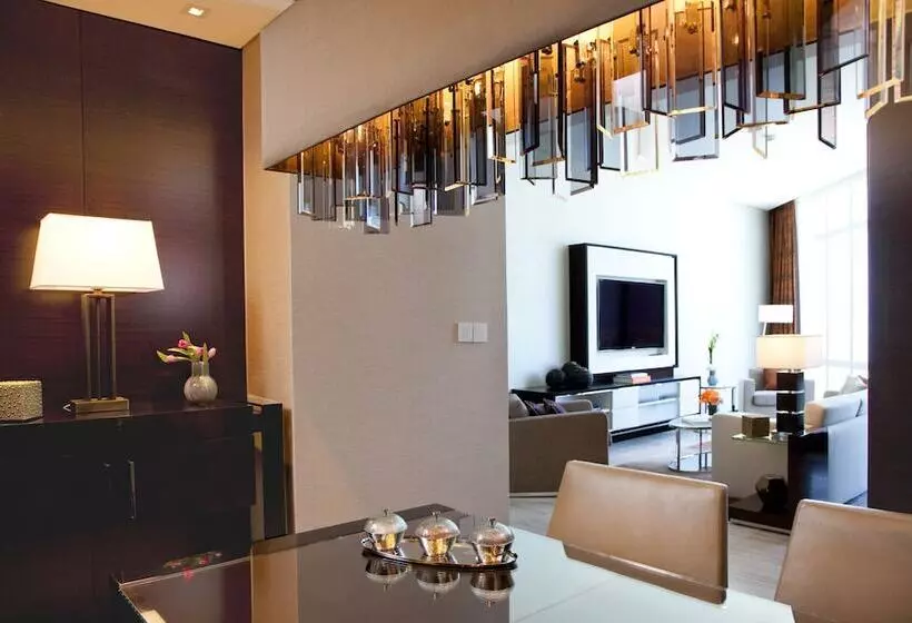 エクゼクティブスイート２ベッドルーム, Rosewood  Abu Dhabi
