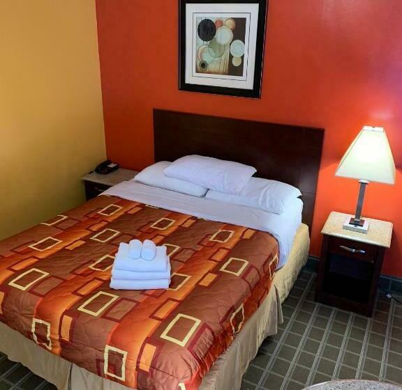 带2个双人床的标准工作室, Scottish Inns Wrightstown