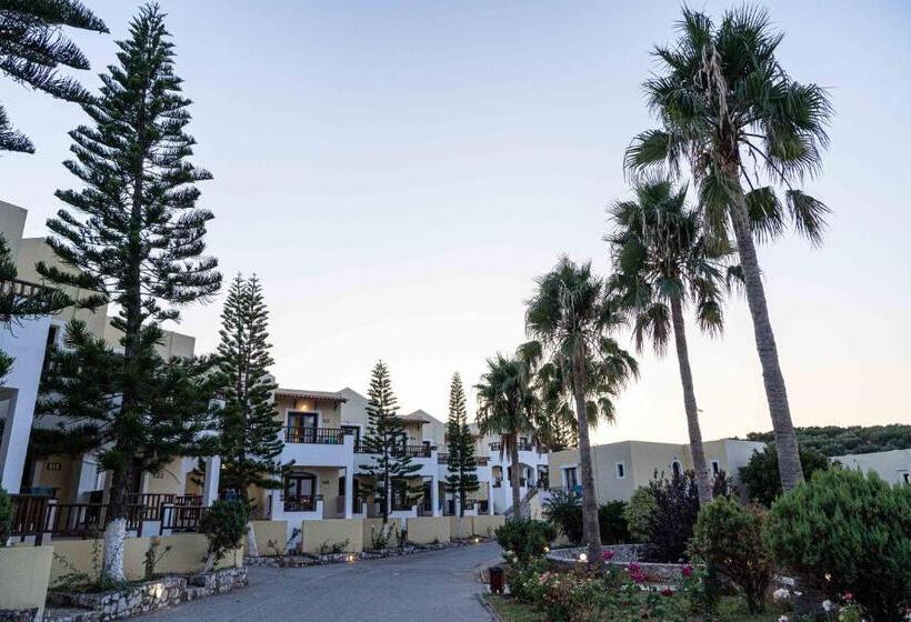 غرفة عائلية مطلّة علي البحر, Almyrida Village & Waterpark