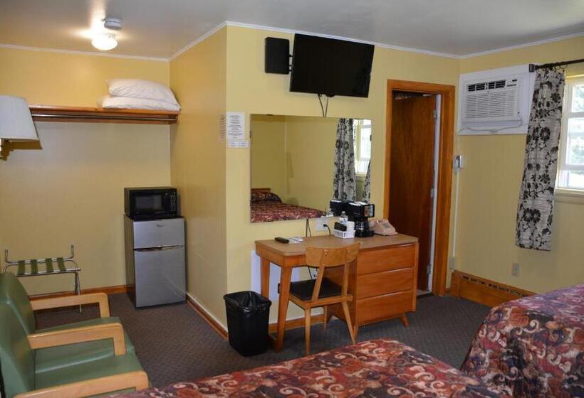 חדר סטנדרט שתי מיטות זוגיות, The Village Motel
