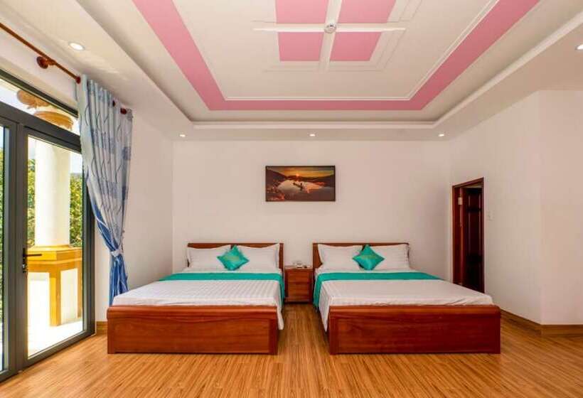 اتاق استاندارد چهار تخته, Sala