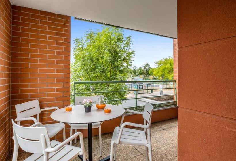 Апартаменты 1 Спальня, Appart City Confort St Quentin En Yvelines Bois D Arcy