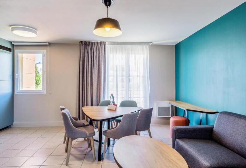 Апартаменты 2 Спальни, Appart City Confort St Quentin En Yvelines Bois D Arcy