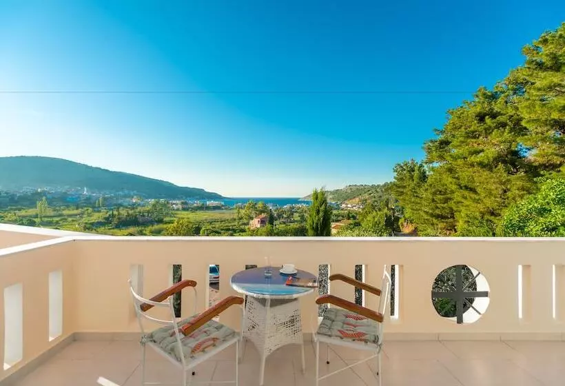 スイート（家族用）, Ai Yannis Suites And Apartments