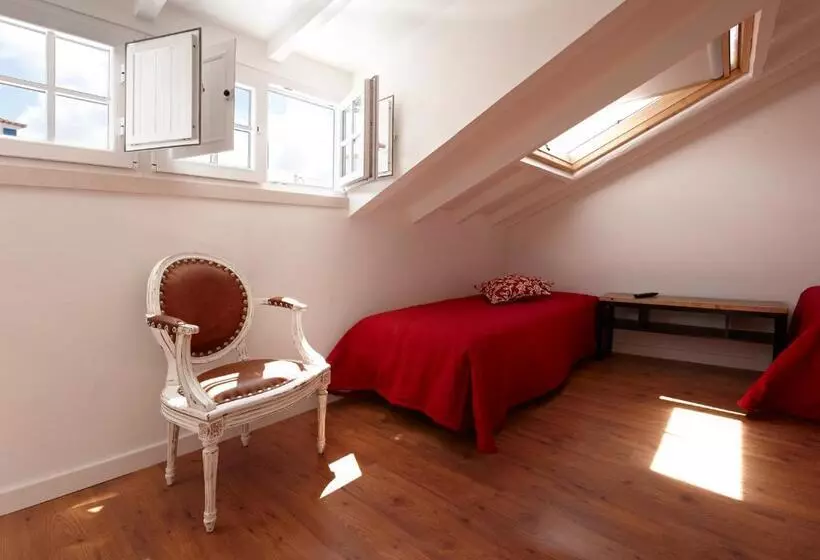 Economy Triple Room, Casa Das Aguarelas