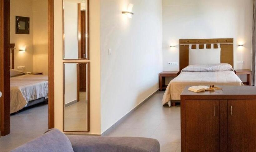 סוויטת 2 חדרי שינה, Kymi Palace