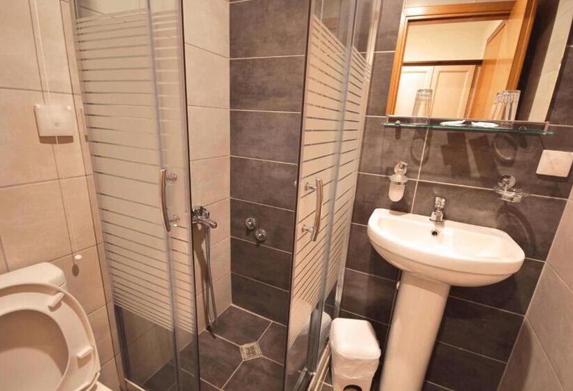 스탠다드 룸, Mirabello