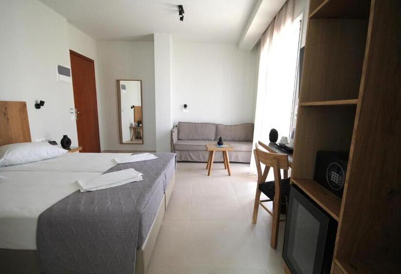 수피리어 룸, Mirabello