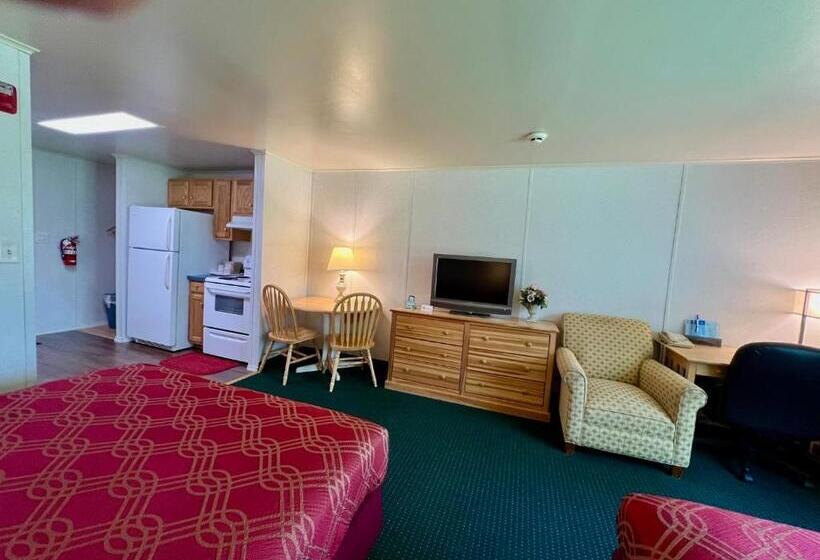 스탠다드 룸 더블 침대 2개, Rodeway Inn & Suites Brunswick Near Hwy 1