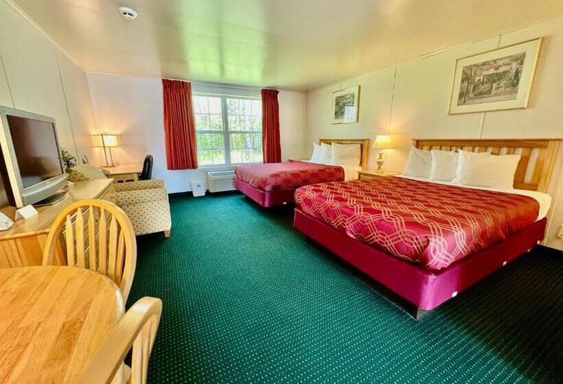 ２ダブルベッドのスタンダードルーム, Rodeway Inn & Suites Brunswick Near Hwy 1