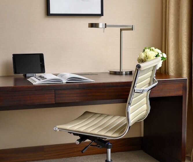 חדר פרמיום, Shangrila Toronto