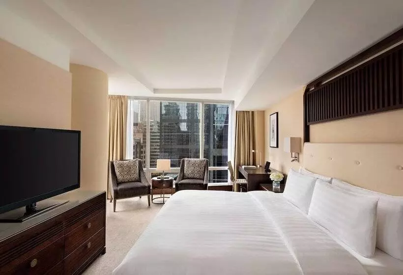 اتاق پرمیوم, Shangrila Toronto