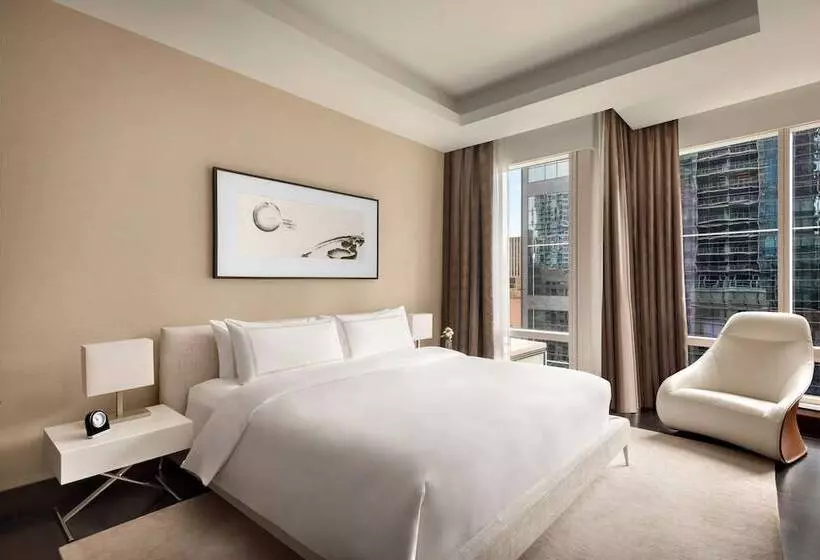 سوئیت پرزیدنت, Shangrila Toronto